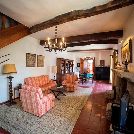 Casa Dos Assentos De Quintiaes Bed & Breakfast Барселос Екстериор снимка