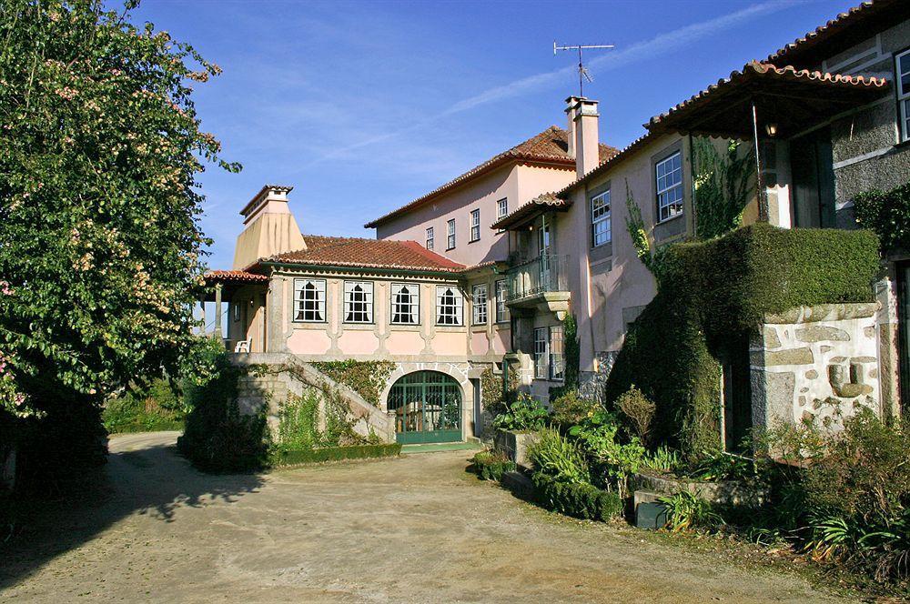 Casa Dos Assentos De Quintiaes Bed & Breakfast Барселос Екстериор снимка