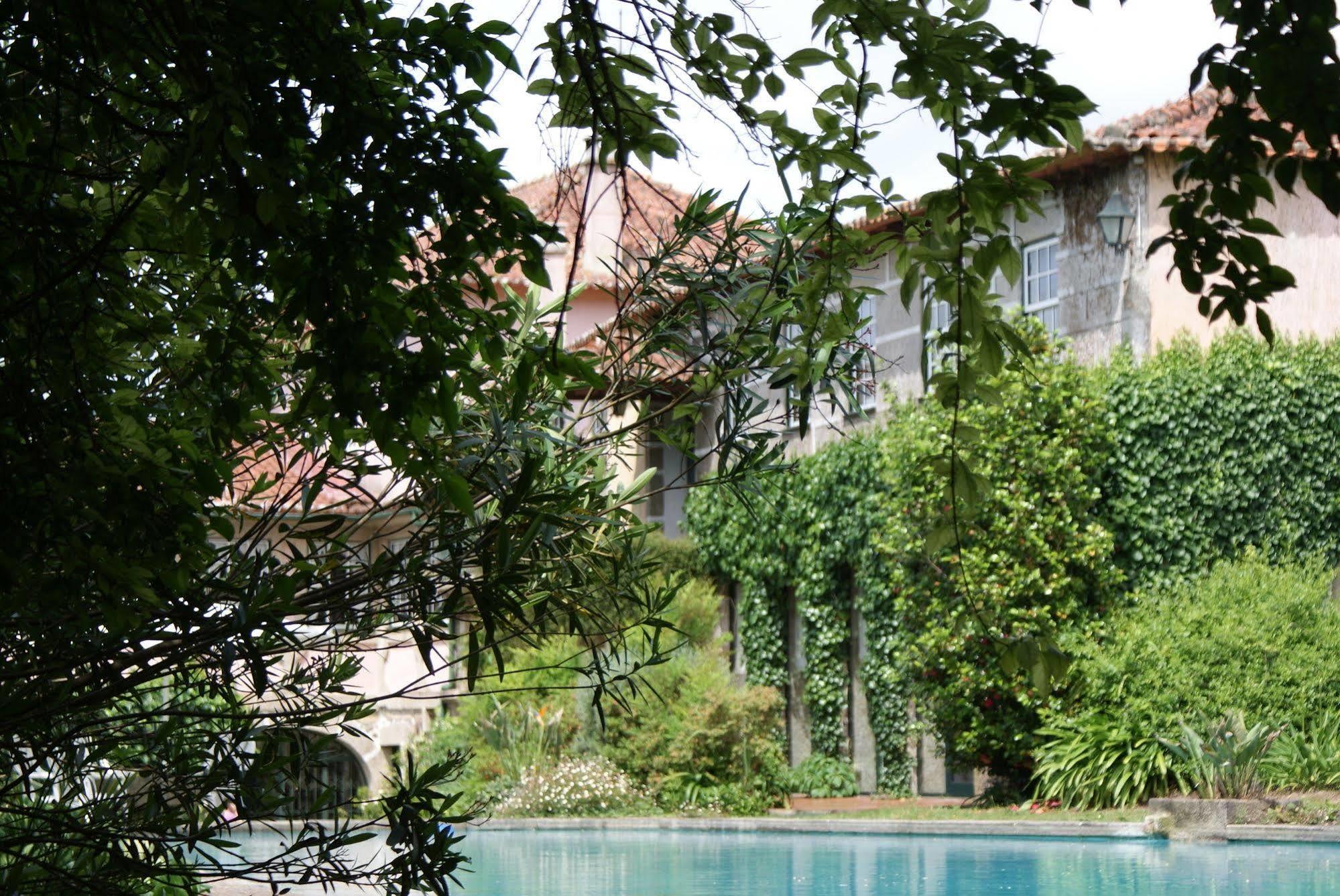 Casa Dos Assentos De Quintiaes Bed & Breakfast Барселос Екстериор снимка