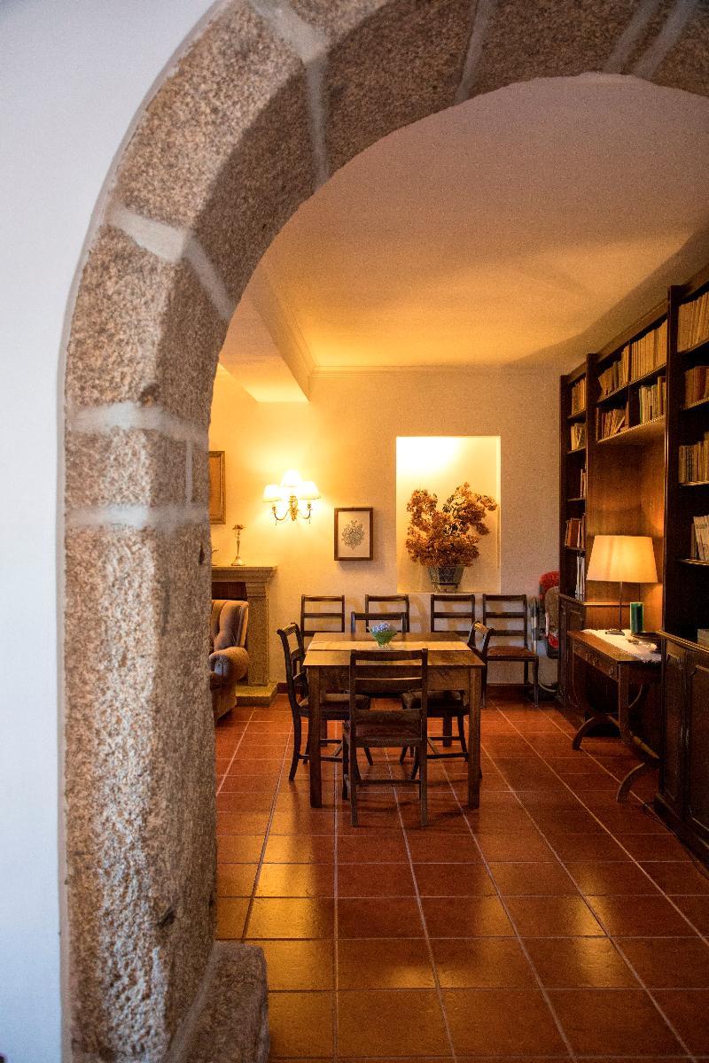 Casa Dos Assentos De Quintiaes Bed & Breakfast Барселос Екстериор снимка